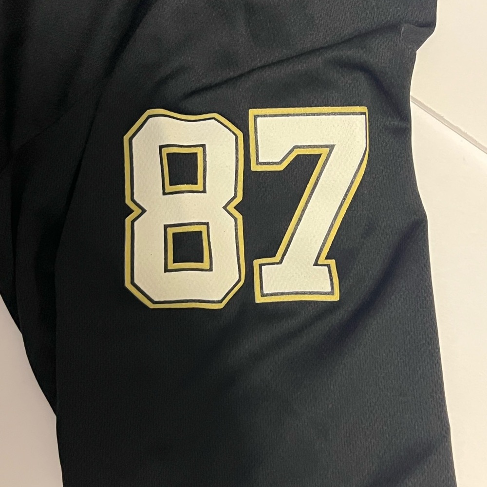 Pittsburgh Penguins Sidney Crosby Reebok CCM Screen Printed Jersey Size Medium - Picture 9 of 12